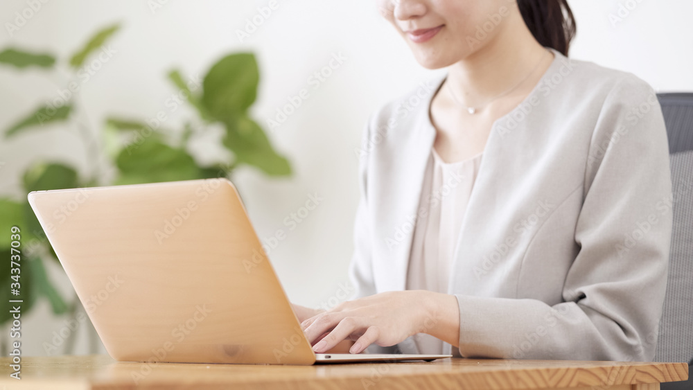 女性 ビジネス 女性 ビジネス