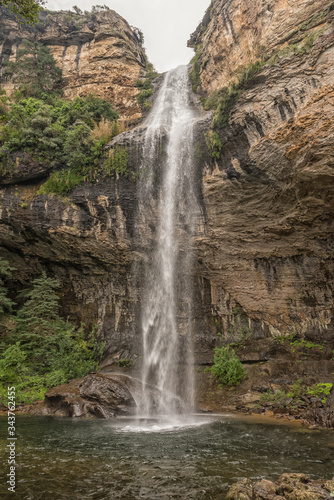 Gudu Falls near Mahai in the Drakensberg