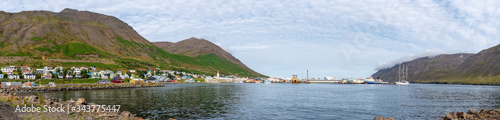 Panorama of the sea and mountains, a typical landscape in Iceland. © luchschenF