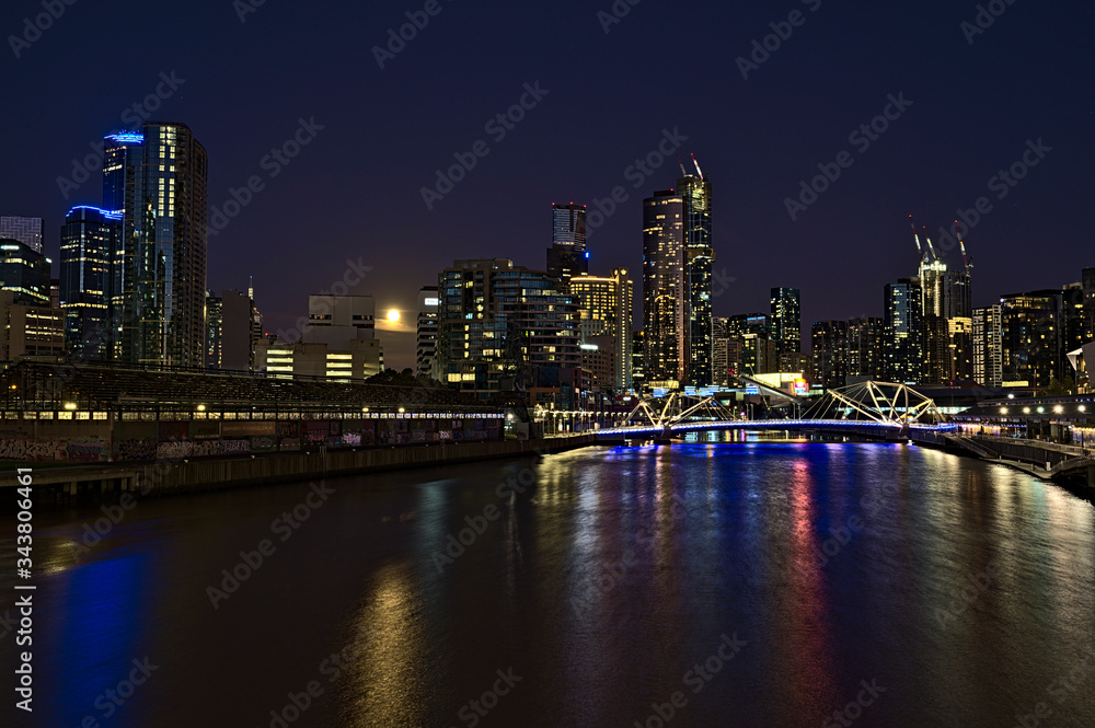 The skyline of Melbourne and the Yarra river The skyline of Melbourne and the Yarra river