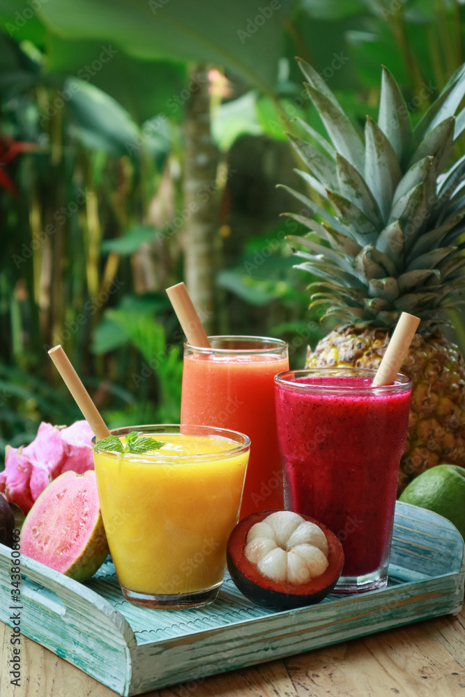 Dragon fruit, papaya and mango smoothies Dragon fruit, papaya and mango smoothies
