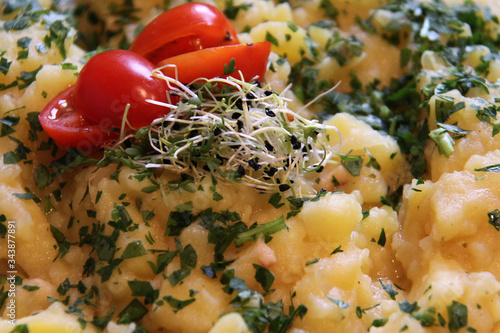 Kartoffelsalat mit frischer Kresse