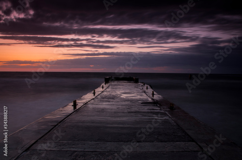 Fototapeta Naklejka Na Ścianę i Meble -  sunset over aBaltic sea