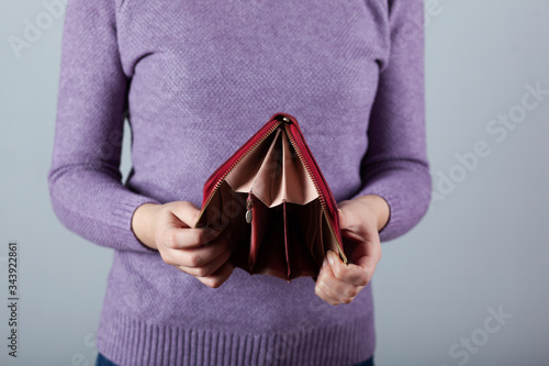 woman hand empty wallet