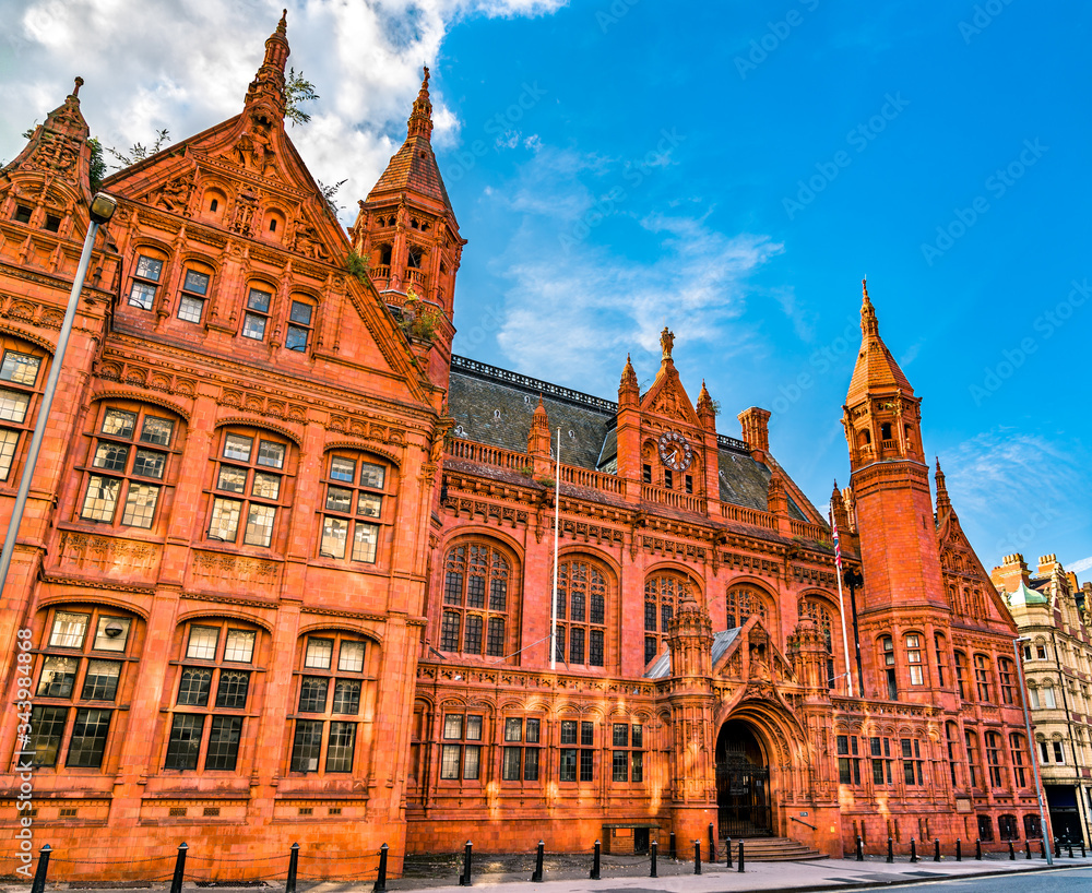 Obraz premium The Victoria Law Courts on Corporation Street in Birmingham, England
