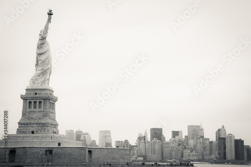 Black and white image of the Statue of Liberty.
