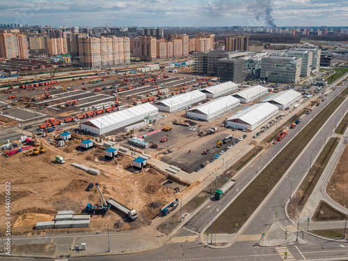 New buildings under construction at the Novomoskovsky multipurpose medical centre for patients with suspected COVID-19 coronavirus infection, in Kommunarka, Moscow, Russia on 28 April 2020 photo