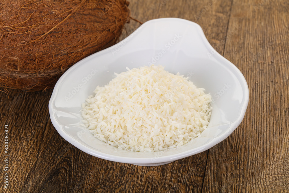 Coconut shredded chip with nut Coconut shredded chip with nut