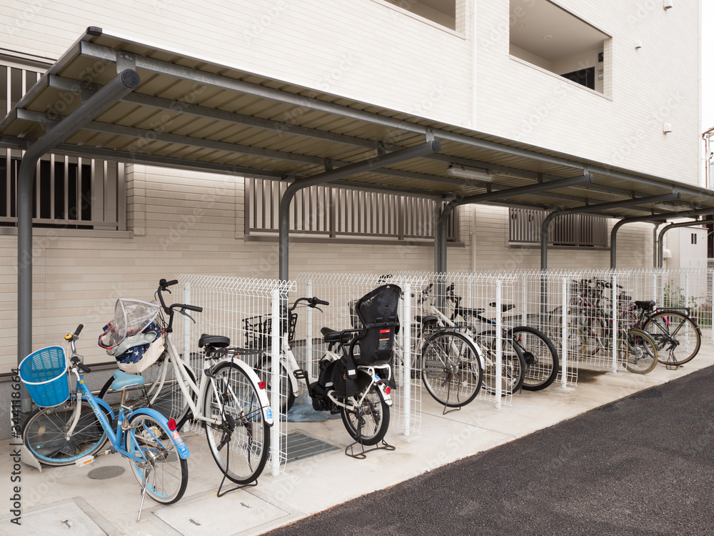 マンションの駐輪場
マンションの駐輪場