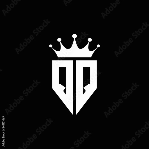 QQ logo monogram emblem style with crown shape design template