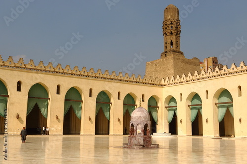 Al Hakim Mosque inside photo