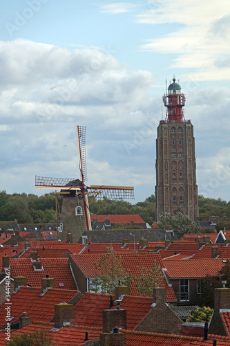 Windmühle und Leuchtturm in Westkapelle photo