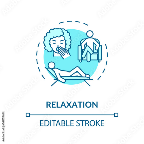 Relaxation concept icon. Home rest, cannabis use for recreational purposes idea thin line illustration. Relaxation time, chill out at home. Vector isolated outline RGB color drawing. Editable stroke