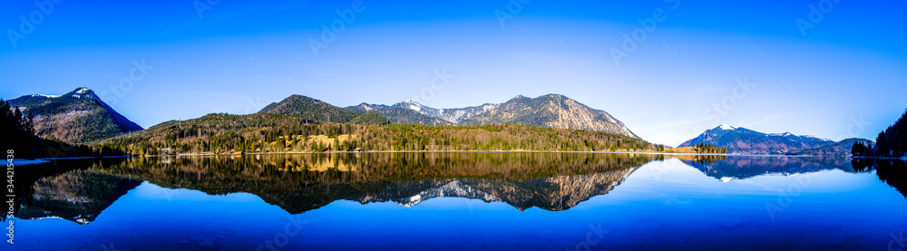 Obraz premium walchensee lake in winter