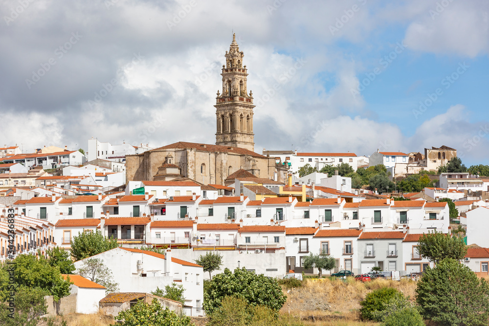a view of Jerez de los Caballeros city including the Santa Catalina parish church, province of Badajoz, Extremadura, Spain