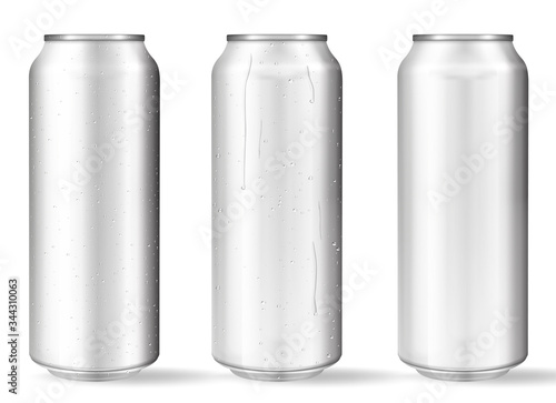 Realistic aluminum cans with water drops. Vector