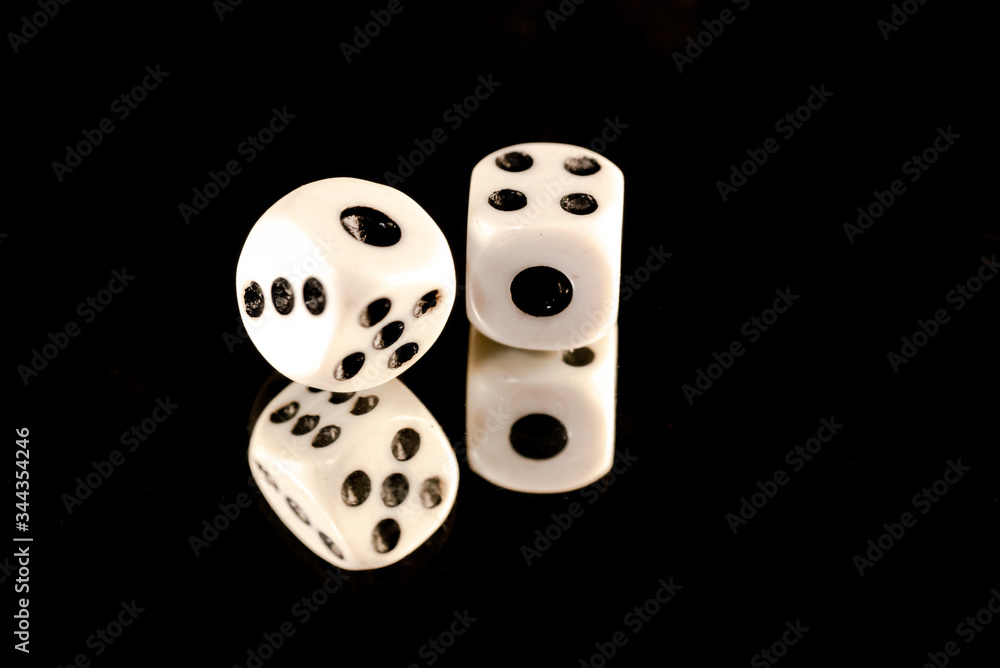 Dados Dados