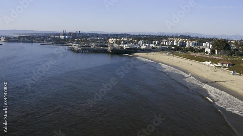 Wallpaper Mural Redondo Beach Los Angeles County California Coast empty quarantine lockdown pandemic beach red tide, algae bloom Torontodigital.ca
