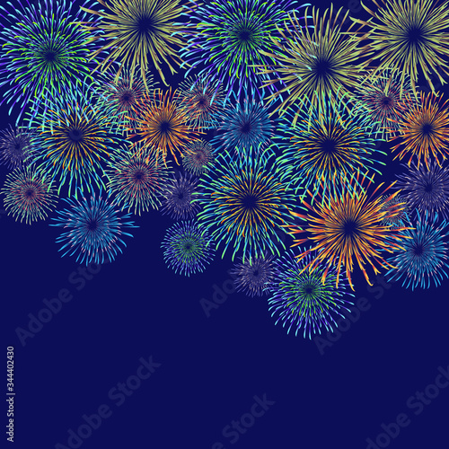 Fireworks material. Night sky fireworks background. Fireworks appear in the summer night sky.
背景：花火 はなび 打上花火 夜空 夏 祭り 夜景