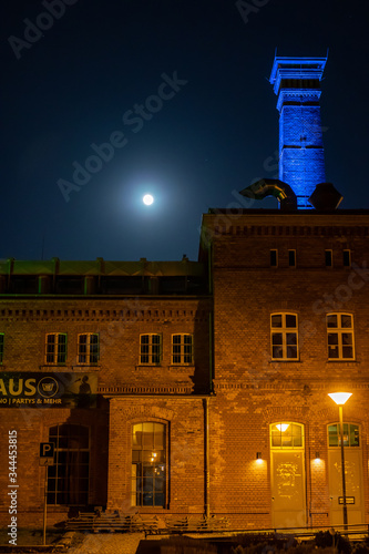 fullmoon
