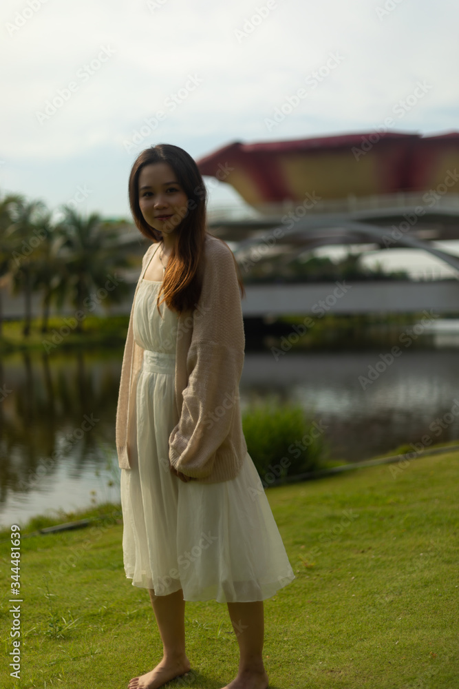 A Vietnamese woman with black hair in Vietnam
A Vietnamese woman with black hair in Vietnam