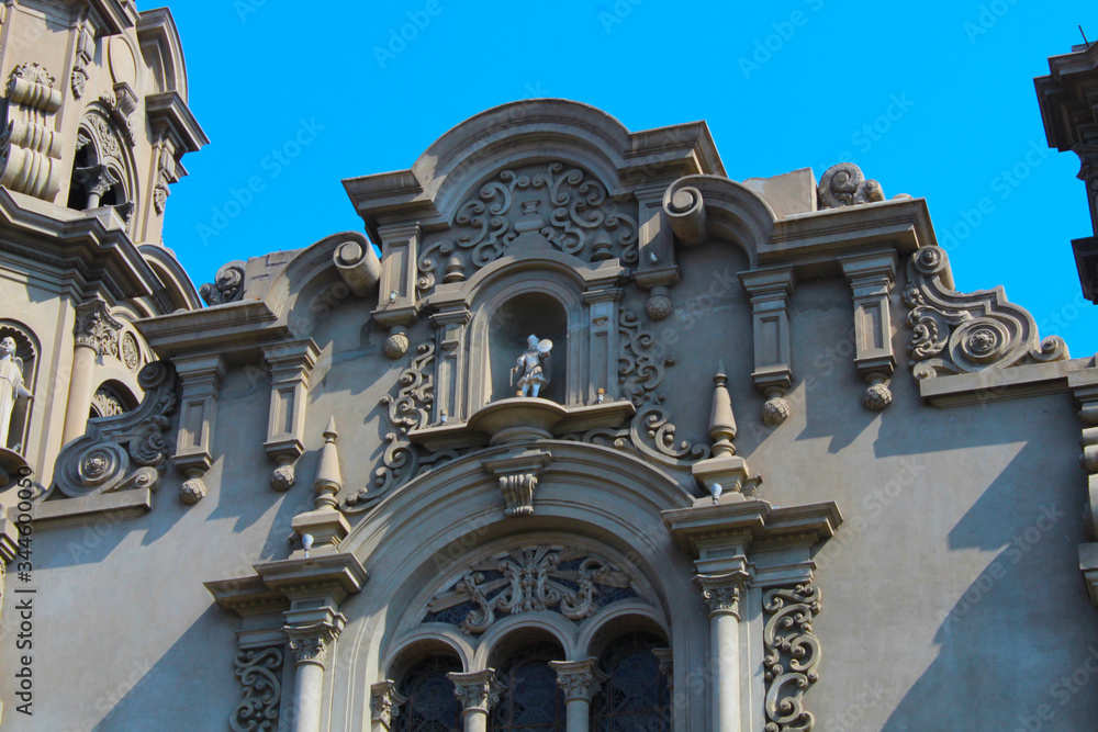 Iglesia matriz de Miraflores-Lima,Perú del siglo XX