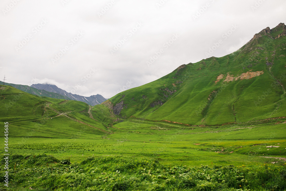 Obraz premium aerial beautiful mountain view in Georgia