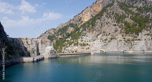 Leinwand Poster Dam in Green canyon Turkey