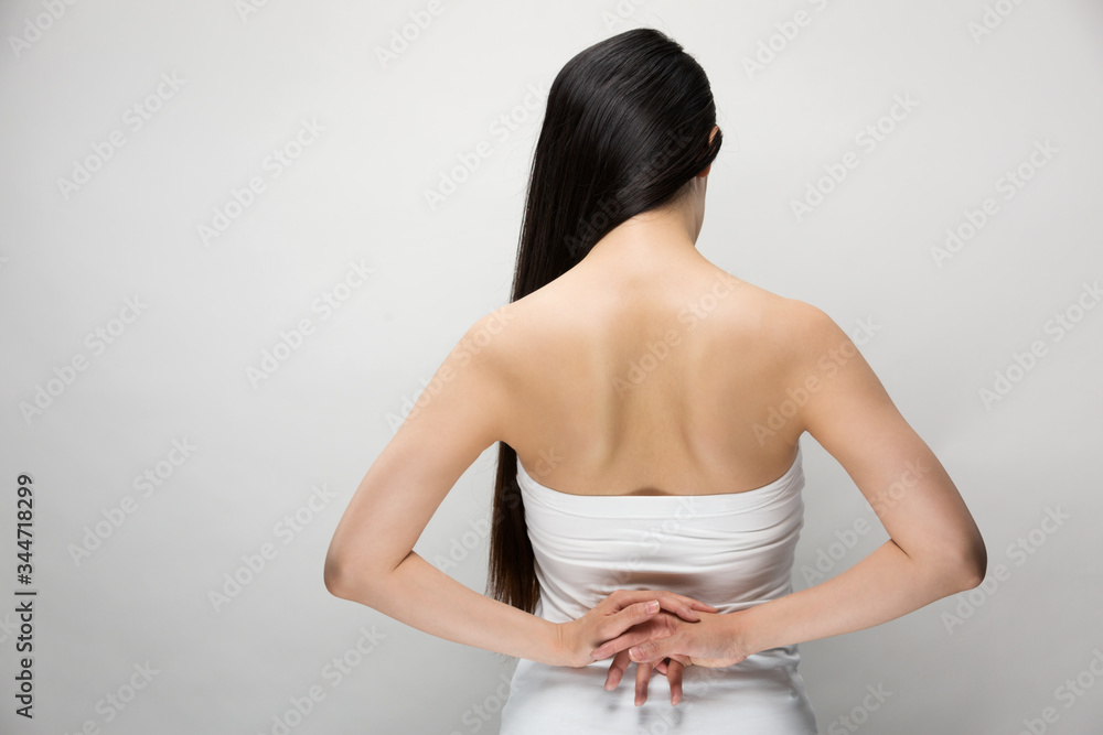 若い女性の肩甲骨stock Photo Adobe Stock 若い女性の肩甲骨stock Photo Adobe Stock
