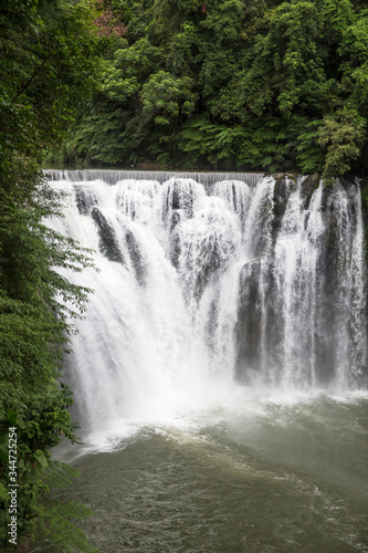 Shifen Waterfall in Taiwan © yobab