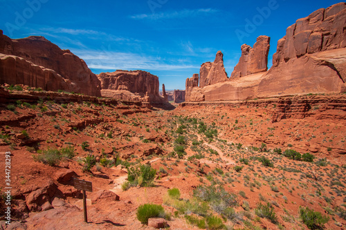 Photo Beautiful view of Arches National Park, United States