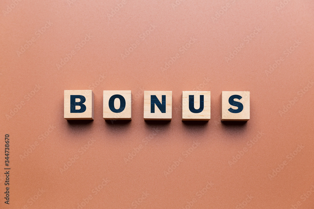 Obraz premium Wooden cubes with word 