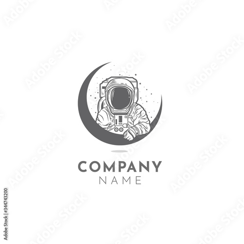 Diseño de logotipo creativo on Icono de astronauta en la luna