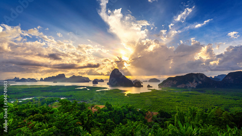 Fotografie Samet Nangshe viewpoint at sunrise in Phang nga, Thailand.