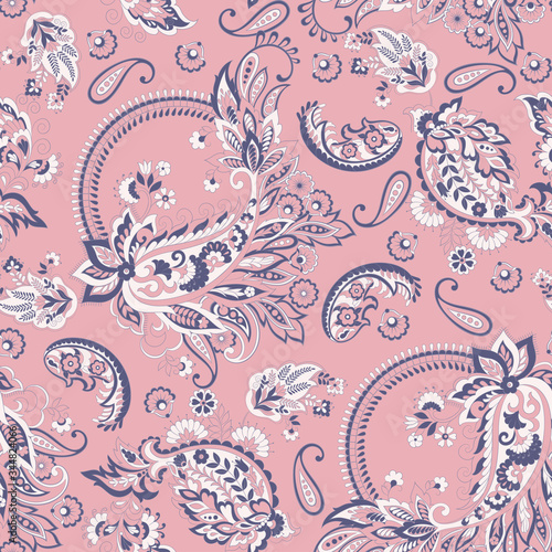 Paisley seamless pattern. Vintage background in batik style © antalogiya