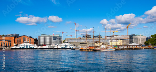 Canvas Print Oslo, Norway - Modern Aker Brygge borough of Oslo with yachts and piers at Oslof