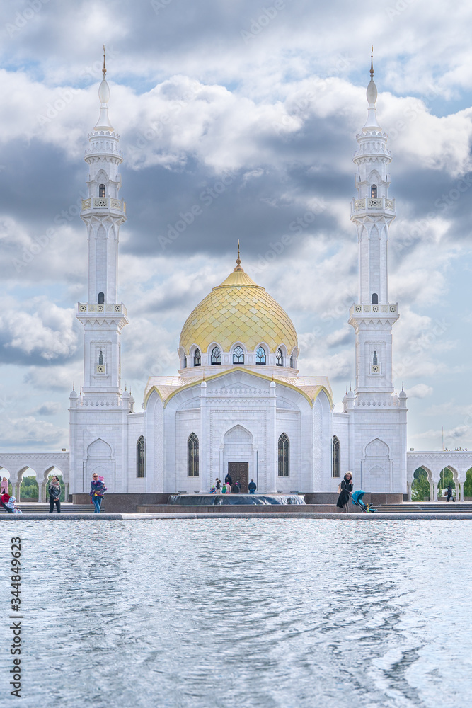 Naklejka premium The White mosque in Bulgar Tatarstan