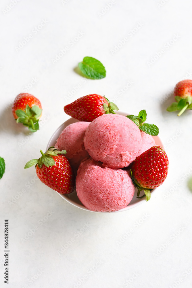 Strawberry ice cream with fresh berries Strawberry ice cream with fresh berries