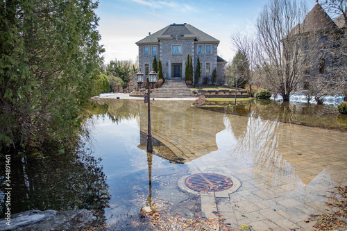 2017 Flood disaster in Montreal