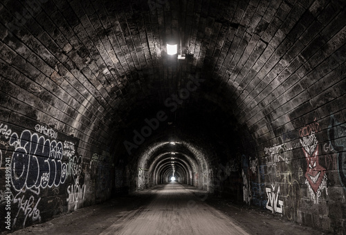 Billede på lærred tunnel, old, brick, dark,