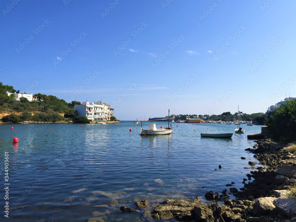 Fototapeta premium front de mer et barque