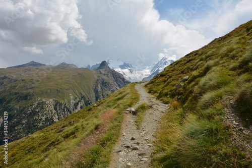 Wanderweg zum Schwarzsee beim Matterhorn