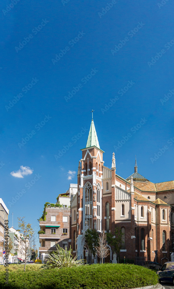 Fototapeta premium Catholic Church in Milan, Italy