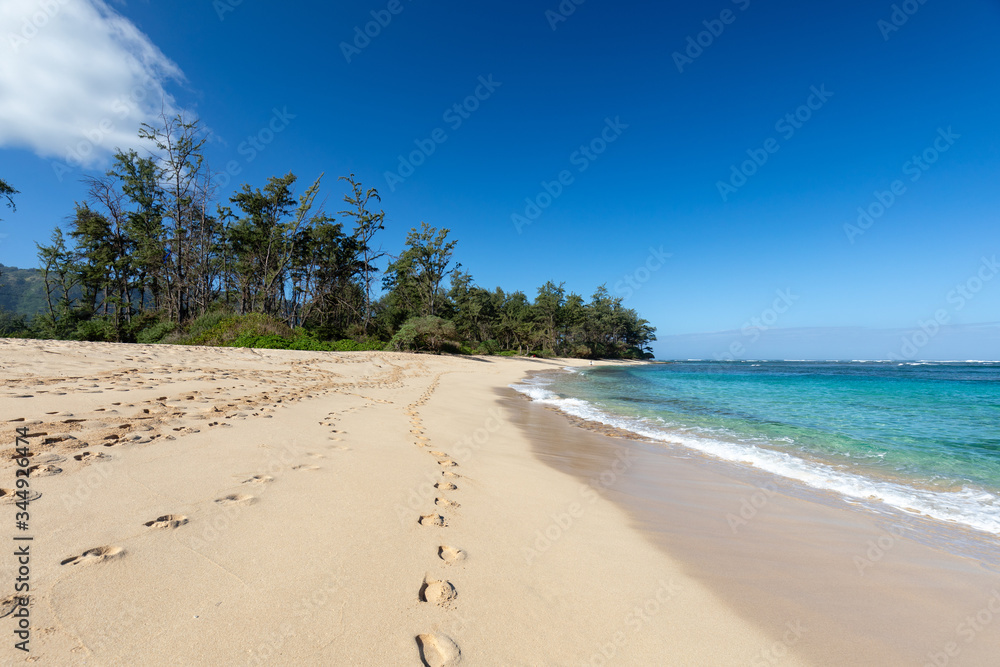 Einsam am Traumstrand