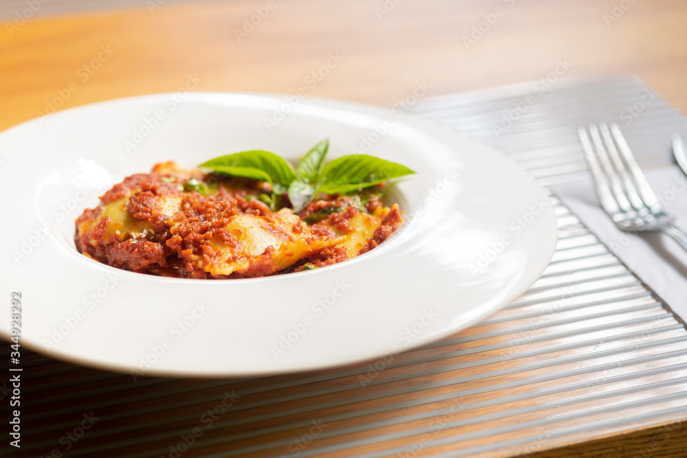 Ravioli with tomato sauce