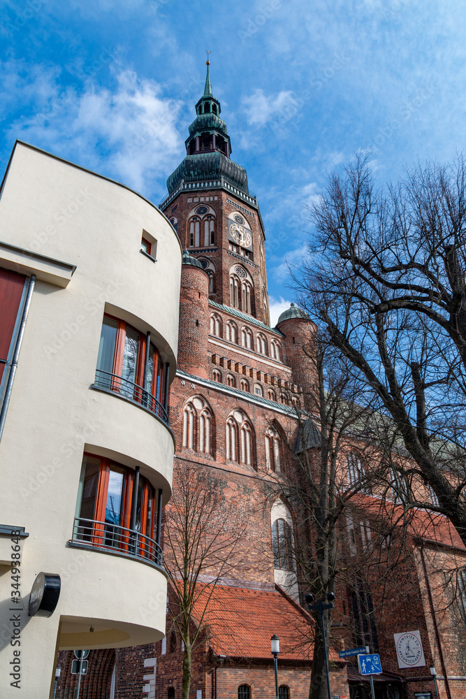 Obraz premium Alt und Neu