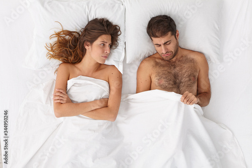 Obraz na płótnie Relationship difficulties, impotence concept