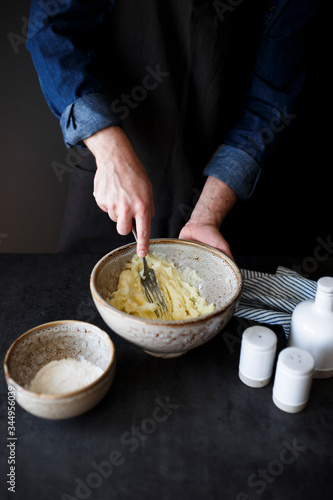 Wallpaper Mural Making Gnocchi Torontodigital.ca