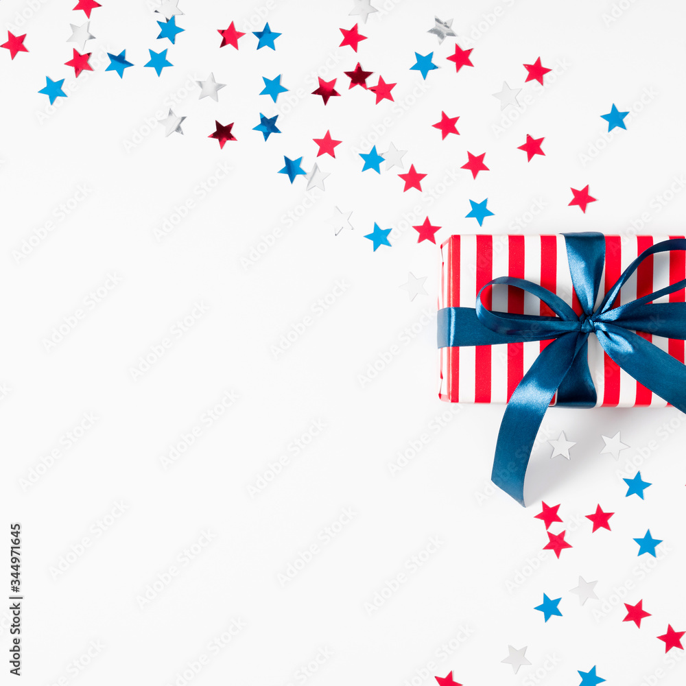 Obraz premium 4th of July American Independence Day. Happy Independence Day, decorations on white background. Flat lay, top view, copy space