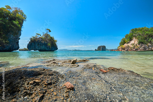 Fototapeta Naklejka Na Ścianę i Meble -  tropical island in the sea